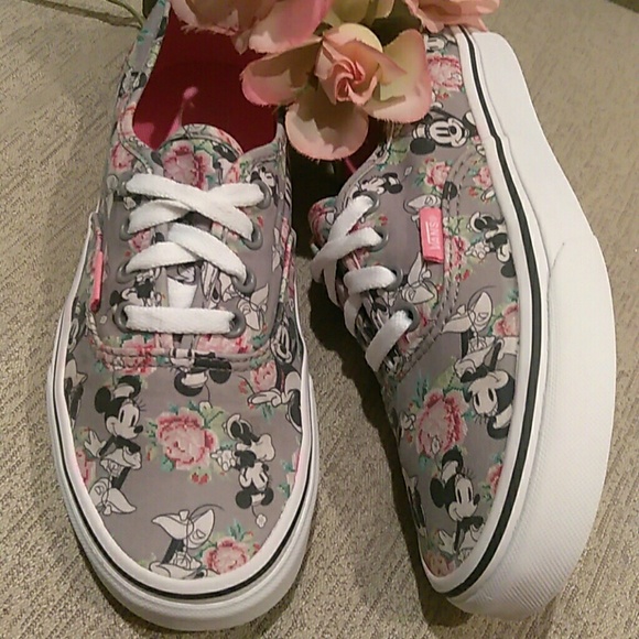 digi rose vans